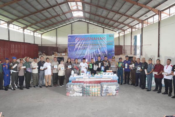kppbc_teluk_nibung_musnahkan_barang_sitaan_senilai_rp8_miliar