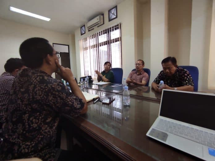 kppu_ingatkan_distributor_tidak_lakukan_praktik_tying_in_produk_minyakita