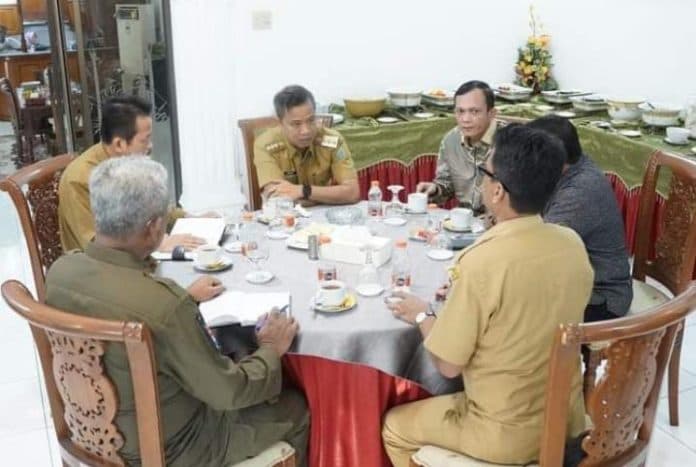 kpu_dan_bawaslu_tebing_tinggi_berharap_bantuan_lahan_untuk_kantor