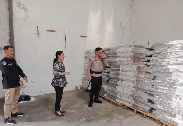 kpu_kota_medan_targetkan_surat_suara_masuk_di_oktober