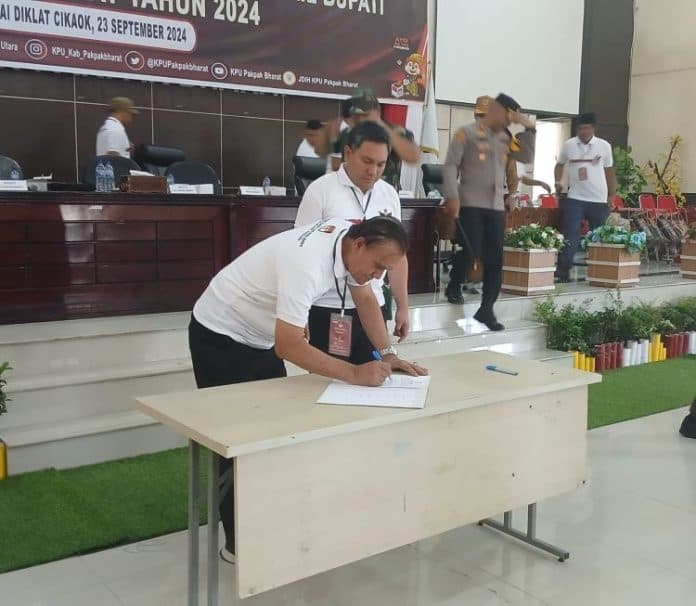kpu_pakpak_bharat_gelar_deklarasi_kampanye_damai_pilkada_2024