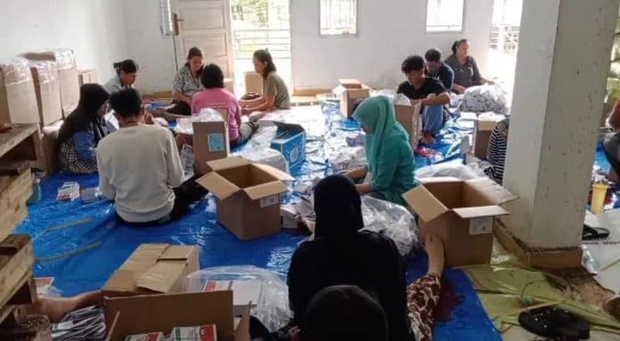 kpu_pematangsiantar_terima_surat_suara_pengganti_penyortiran_kembali_dilakukan