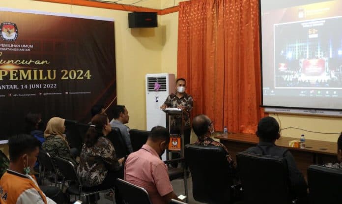 kpu_siantar_gelar_nobar_live_streaming_peluncuran_tahapan_pemilu_2024