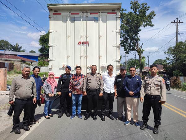 kpu_siantar_terima_622902_lembar_surat_suara_pemilu_2024