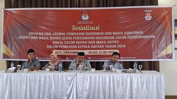 kpu_simalungun_sosialisasi_penyerahan_dukungan_balon_bupatiwabup_jalur_perseorangan