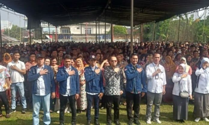 kpu_sumut_tanam_bibit_pohon_di_13475_titik_sebagai_simbol_pelantikan_anggota_kpps