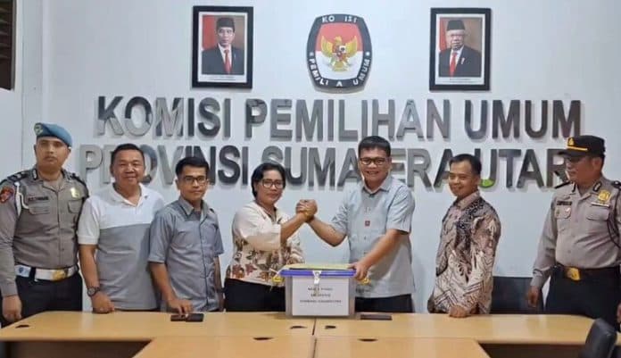kpu_sumut_terima_4_hasil_rapat_pleno_rekapitulasi_kabupatenkota