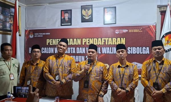 kpu_tetapkan_4_paslon_ikuti_pilkada_di_sibolga