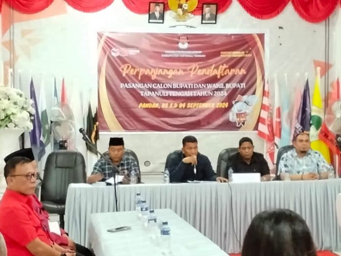 kpud_tapteng_tolak_pendaftaran_paslon_masinton_pasaribu_mahmud_efendi_lubis