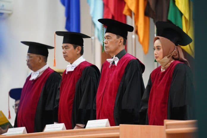 krisis_pendidikan_indonesia_usu_akan_tingkatkan_jumlah_guru_besar
