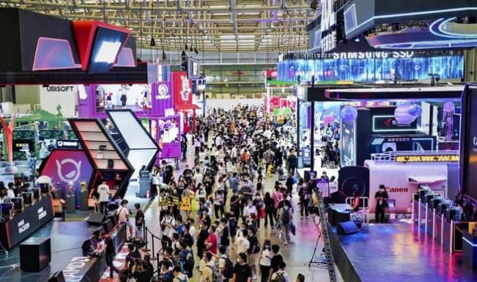 ktt_ceo_pameran_global_berlangsung_di_shanghai_china