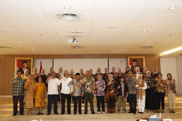 kunjungi_perpustakaan_nasional_bupati_pakpak_bharat_persiapkan_sdm_berkualitas