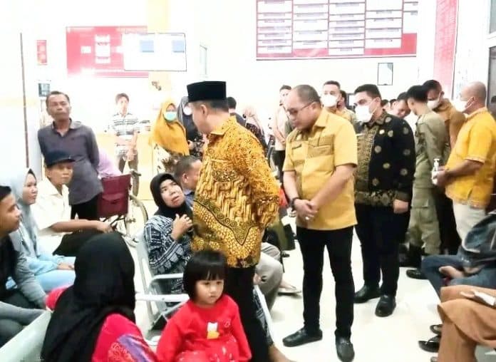 kunjungi_rsud_bupati_batu_bara_beri_masukan_untuk_tingkatkan_pelayanan