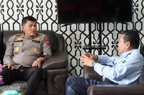 kunker_ke_lapas_klas_iia_siantar_kapolres_simalungun_siap_back_up_gangguan_kamtibmas