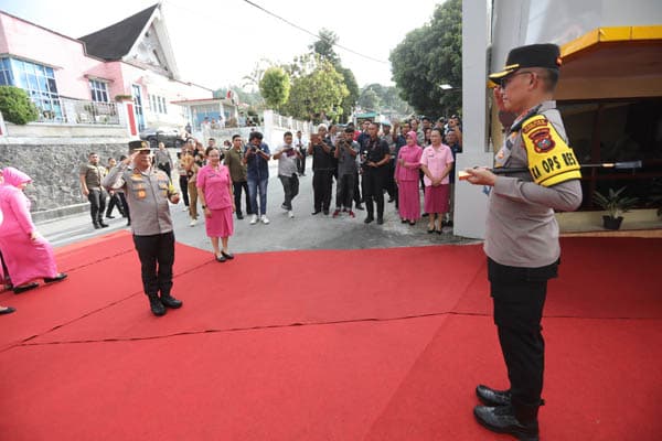 kunker_ke_polres_taput_ini_pesan_kapolda_sumut
