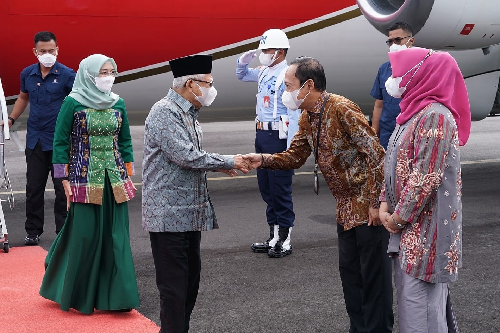 kunker_ke_sumut_pagi_ini_wapres_ri_hadiri_barus_bershalawat