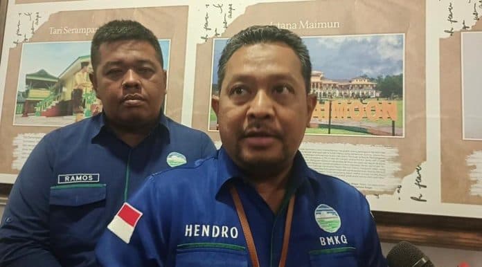 kurangi_potensi_hujan_bmkg_dan_bpbd_sumut_bakal_modifikasi_cuaca