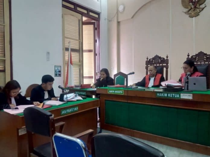 kurir_28_kg_sabu_dan_ribuan_ekstasi_dituntut_mati_di_pn_medan