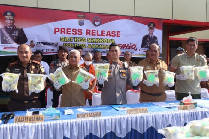 kurir_bawa_50_kg_sabu_di_asahan_sudah_enam_kali_beraksi_diupah_rp25_juta_per_kilogram