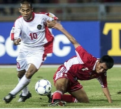 kurniawan_dan_yeyen_bersaing_jadi_anggota_exco_pssi