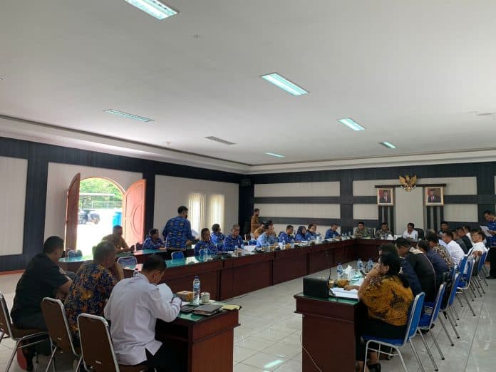 kutip_retribusi_pajak_daerah_dprd_minta_bpd_simalungun_proaktif