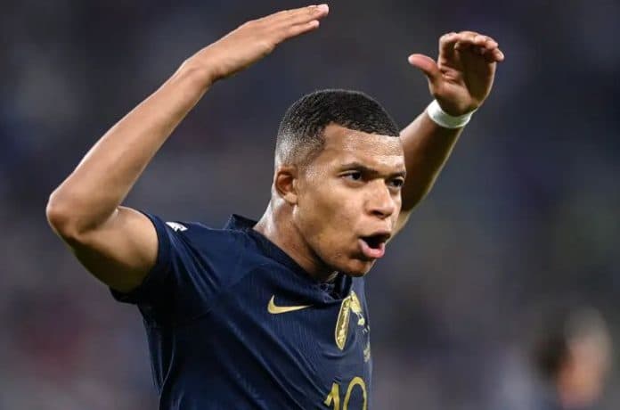 kylian_mbappe_tolak_tawaran_al_hilal_disebut_pilih_ke_madrid_dengan_status_free_transfer