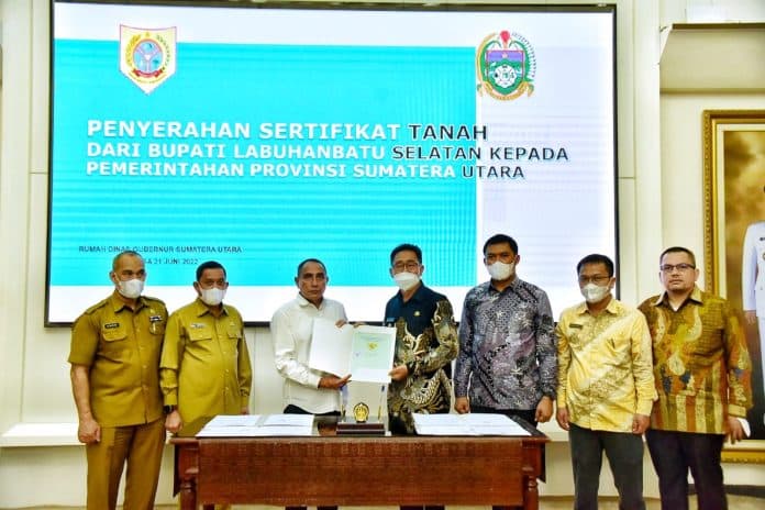 labusel_hibahkan_lahan_5000_meter_untuk_kantor_samsat_edy_rahmayadi_semoga_bisa_tingkatkan_pelayanan_masyarakat
