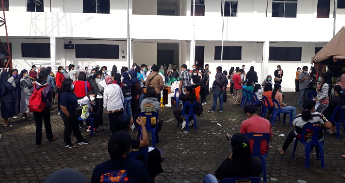 lacak_penyebaran_covid_19_pemko_siantar_gelar_swab_test_massal_gratis