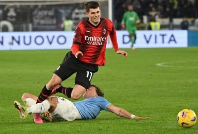 laga_dramatis_milan_kalahkan_lazio_diwarnai_3_kartu_merah