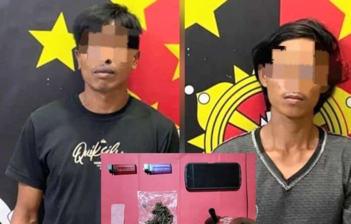 lagi_hisap_ganja_di_belakang_losmen_dua_warga_simpang_gambus_ditangkap_polisi