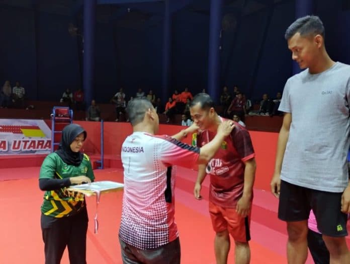 lambok_solin_asal_pakpak_bharat_raih_medali_perak_di_kejuaraan_porda_korpri_sumut