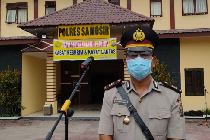 lamgok_sidabutar_dipukuli_js_polres_samosir_periksa_kerabat_bupati