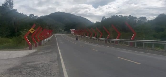 lampu_dan_taman_ditata_di_jalan_bypass_balige_masyarakat_diajak_merawat