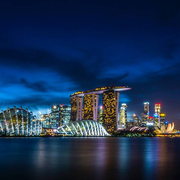 landmark_singapura_akan_berubah_biru_wujud_solidaritas_melawan_covid_19