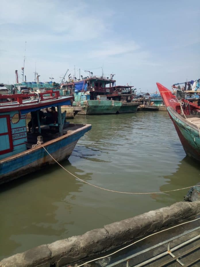 langgar_keppres_kapal_pukat_trawl_banyak_beroperasi_di_belawan