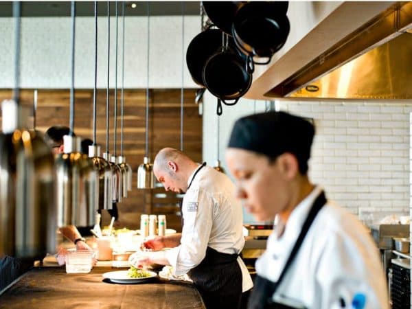 langkah_efektif_memulai_bisnis_kuliner_di_masa_adaptasi_baru