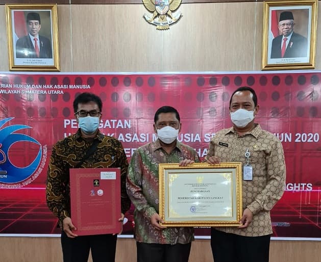 langkat_kembali_menerima_penghargaan_kabupaten_peduli_ham_2019