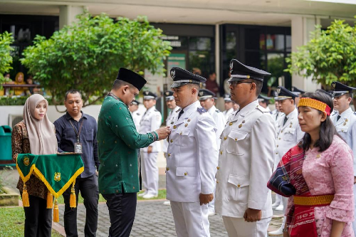 lantik_74_pejabat_bobby_nasution_minta_dana_kelurahan_dioptimalkan