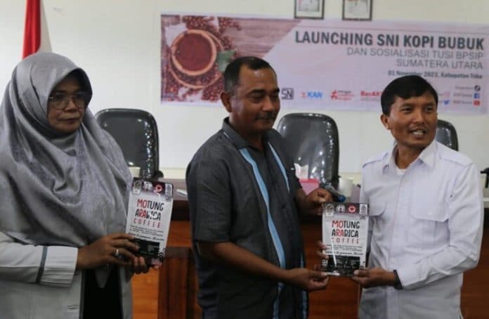 launching_sni_kopi_bubuk_kolaborasi_bpsip_sumut_dan_distan_toba