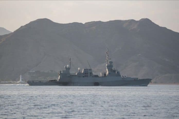 laut_merah_tegang_korsel_berencana_bangun_kapal_pengangkut_mobil