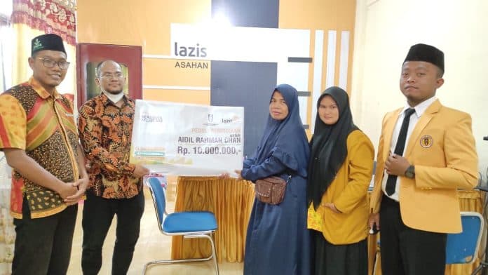 lazismu_bantu_lunasi_tunggakan_pendidikan_pelajar_asahan_yang_nyaris_putus_sekolah