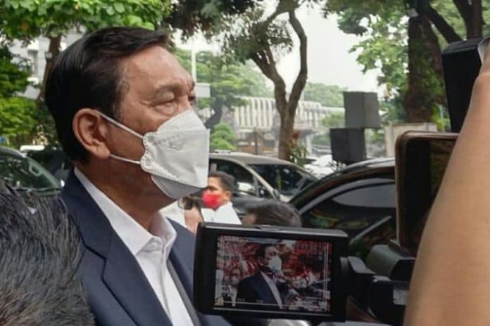 lbh_haris_azhar_dan_fatia_sebagai_tersangka_ini_kriminalisasi