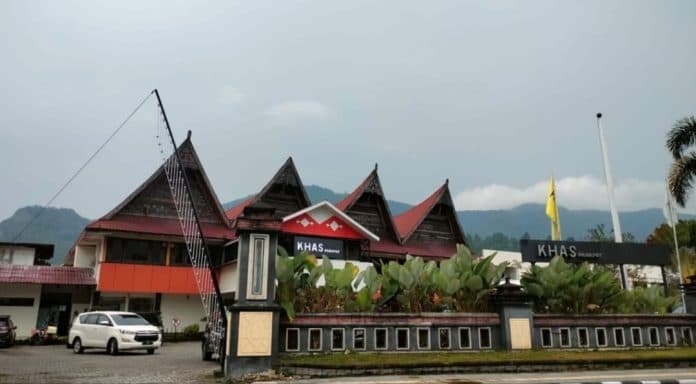 lebaran_2023_hunian_kamar_hotel_khas_parapat_dan_patra_comport_capai_80_95_persen