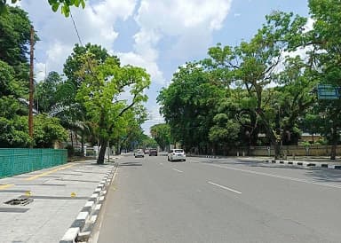 lebaran_hari_ketiga_pusat_kota_medan_terpantau_masih_lengang