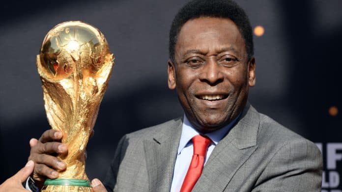 legenda_sepak_bola_pele_meninggal_di_usia_82_tahun