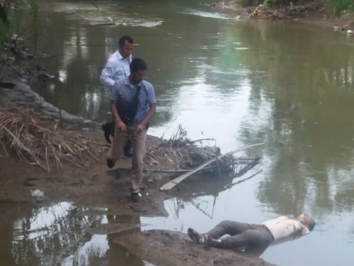 leher_nyaris_putus_kaki_dan_tangan_terikat_mr_x_tewas_mengambang_di_sungai_denai