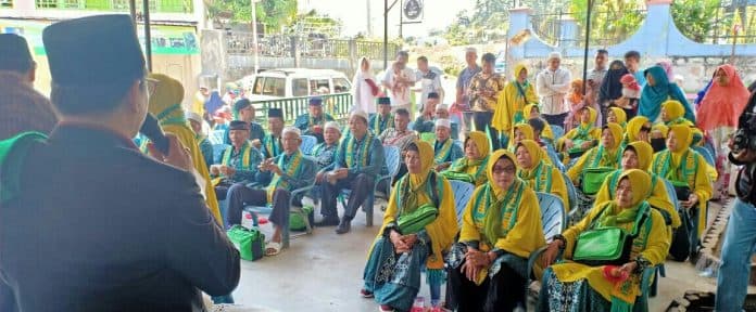 lepas_45_jemaah_umroh_wabup_simalungun_pesan_jemaah_fokus_ibadah