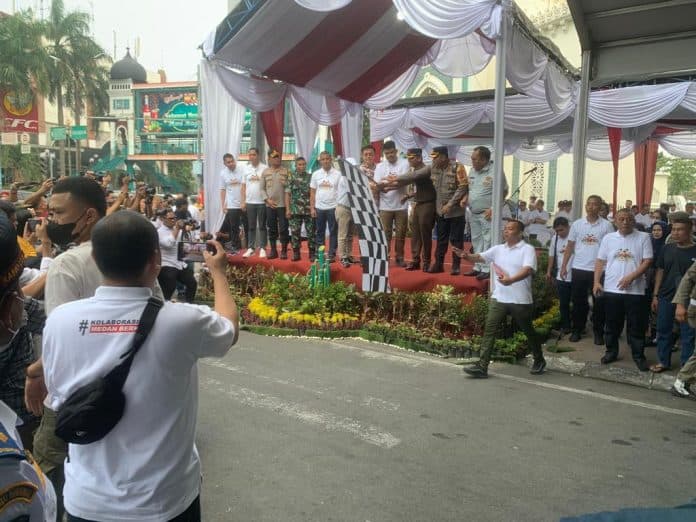 lepas_mudik_gratis_pemko_medan_bobby_semoga_selamat_sampai_tujuan
