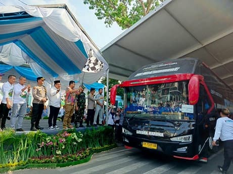lepas_mudik_gratis_pemko_medan_hari_kedua_bobby_jangan_ngebut_pak_sopir