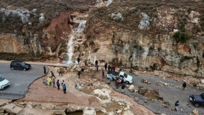 libya_timur_diterjang_banjir_1000_orang_tewas_10_ribu_lagi_hilang